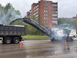 Водителей предупредили об ограничении движения на Институтском проспекте из-за ремонта дороги