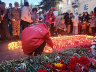 Жители Воскресенска зажгли свечи в память о погибших в Великой Отечественной войне