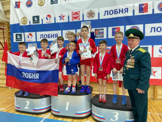 Шестилетний чемпион: самбист из Лобни победил на областных соревнованиях
