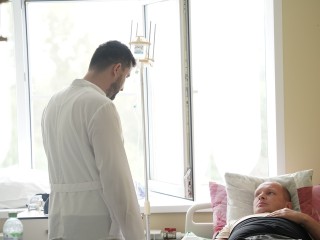 Эксперты оценили угрозу дальнейшего распространения нового штамма ковида