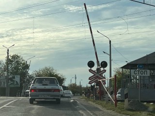 На переезде у деревни Бабеево введут реверсивное движение 14–16 мая из-за ремонтных работ