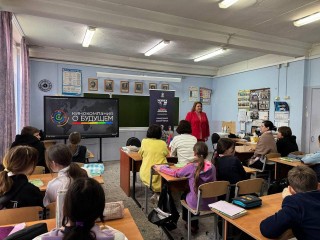Семиклассники обсудили «Мамины сказки» на киноуроке в Пяткове