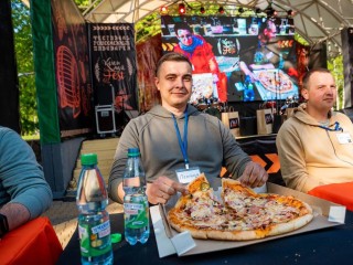 В Клину набирают участников конкурса по поеданию пиццы на скорость