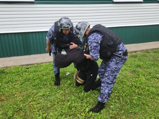 Силовики ликвидировали подпольную нарколабораторию в Можайске