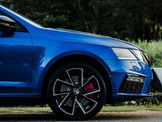 Раритетный автомобиль 2014 года выставили на продажу в Подмосковье