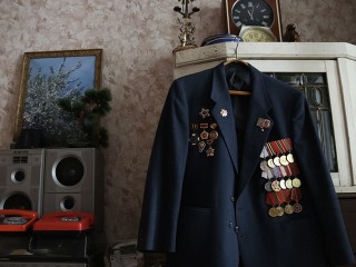 Мошенники обманули пенсионеров, обещая подарки ко Дню Победы в Краснознаменске