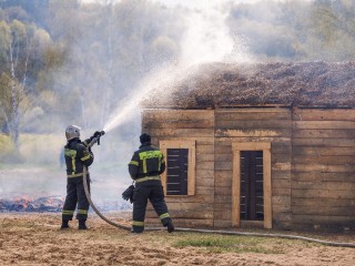 В Серебряных Прудах спасатели предупредили о разгаре пожароопасного сезона