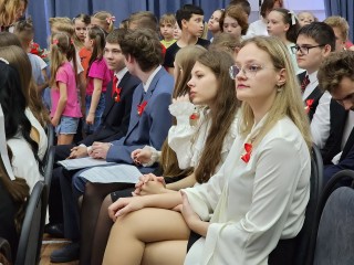 В Ногинске 25 лицеистов в последний раз сели за парту