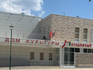 Жителей приглашают послушать гармониста-виртуоза Святослава Шершукова в Молодежный 1 июня