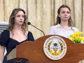 Студентки ГСГУ рассказали о Великой Отечественной войне молодежи в Камбодже