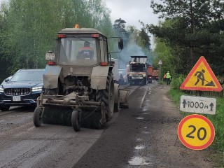 В Новой Купавне начали класть асфальт на участке дороги от Горьковского до Бисеровского шоссе