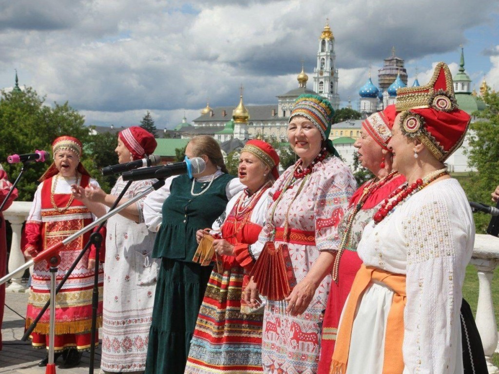 В Сергиевом Посаде на «Дороге к Храму» и «Блинной горе» отметят Троицу