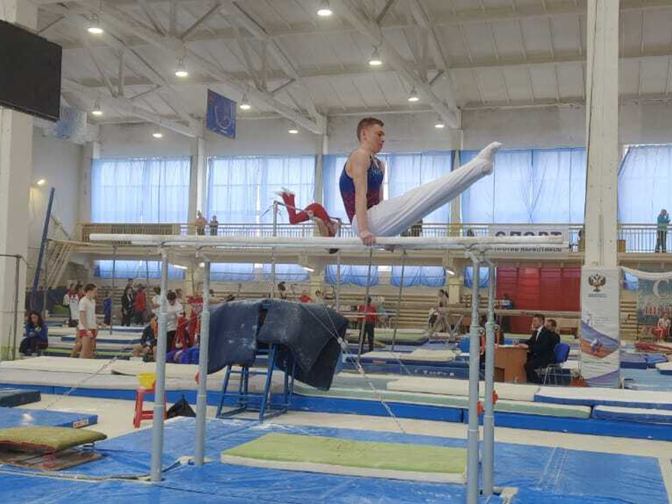 Электростальский гимнаст выиграл открытый областной турнир в Балашихе