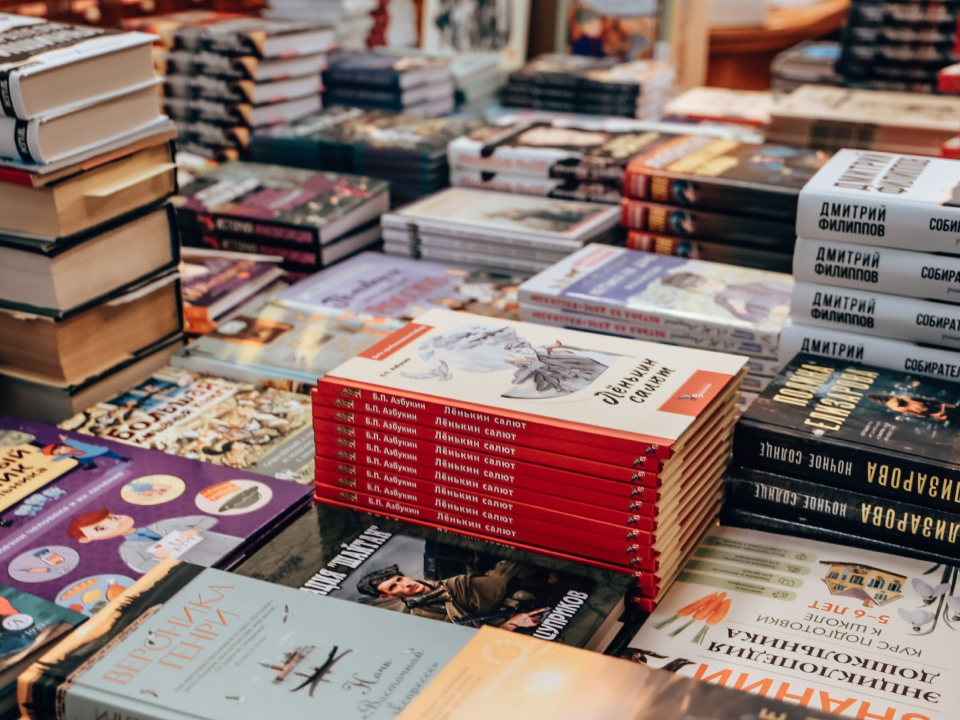 Более тысячи новых книг появилось в чеховской библиотеке