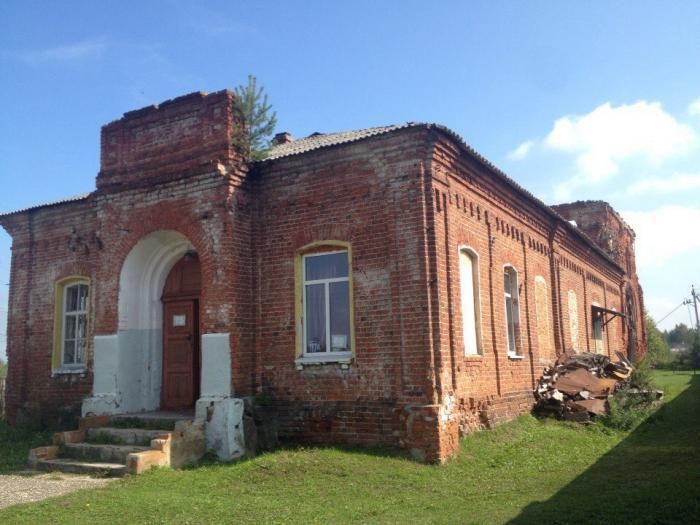 Храм святителя Петра в Авсюнине отметит 120 лет Великого Освящения