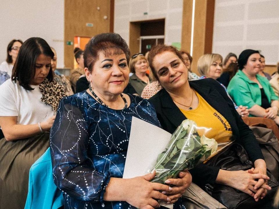 Социальные работники Домодедова получили награды к профессиональному празднику