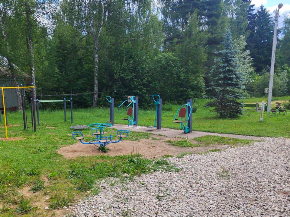 Рейд чистоты провели сотрудники «Багратиона» по спортплощадкам Можайска