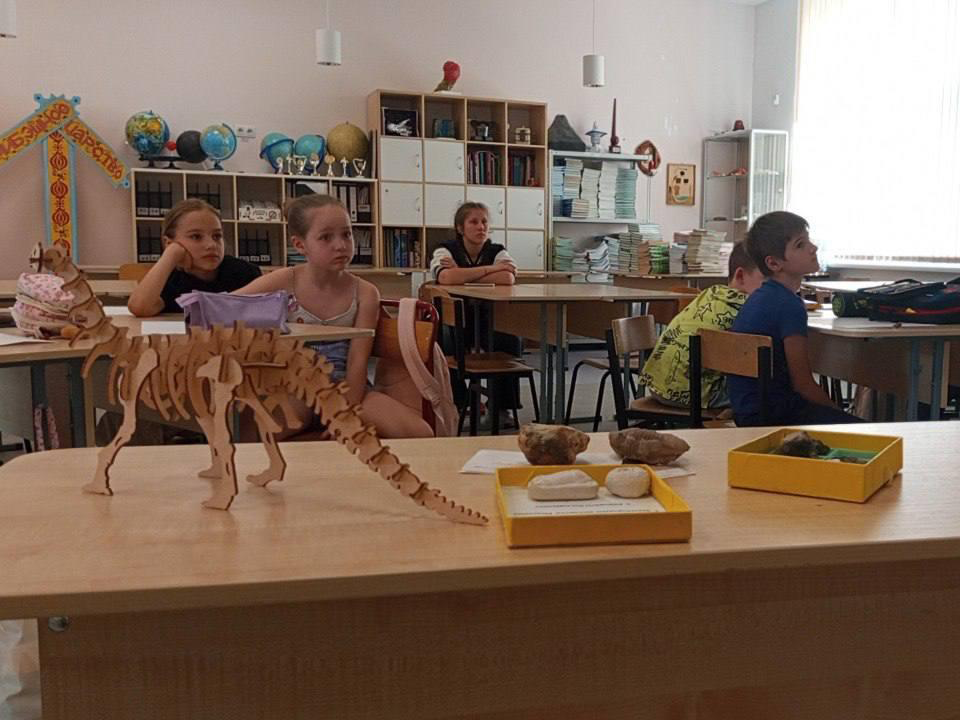 «Умные каникулы» в Королеве: школьники исследовали Землю и эпоху динозавров