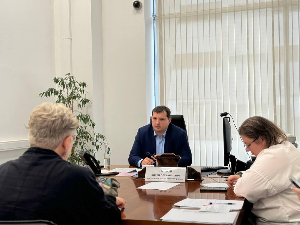 Жители Подмосковья получили консультации по вопросам ЖКХ на личном приеме