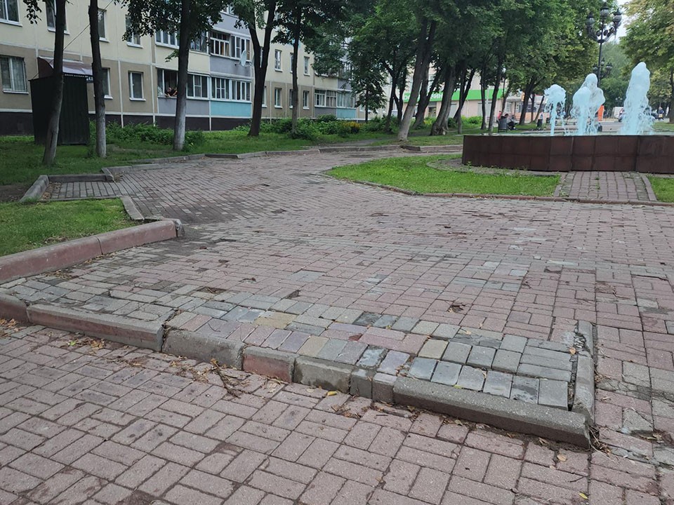 В Пушкино восстановили ступеньки на бульваре в микрорайоне Дзержинец