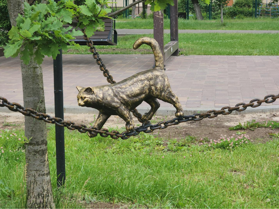 Талисман Павловского Посада вернули в сквер Лукоморье