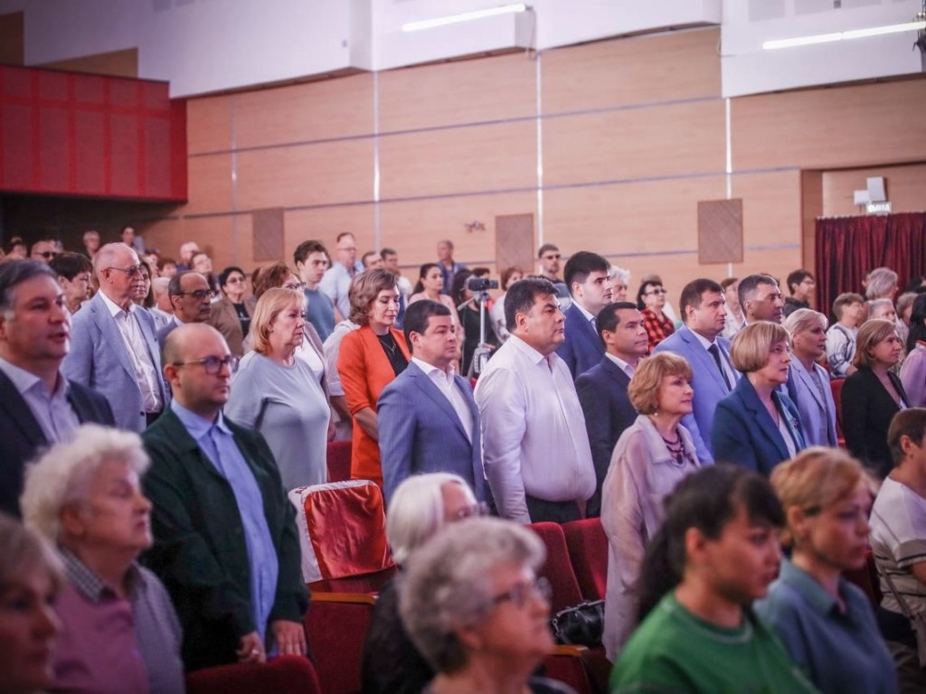 Глава Раменского округа поздравил более 3,5 тыс. медработников с праздником