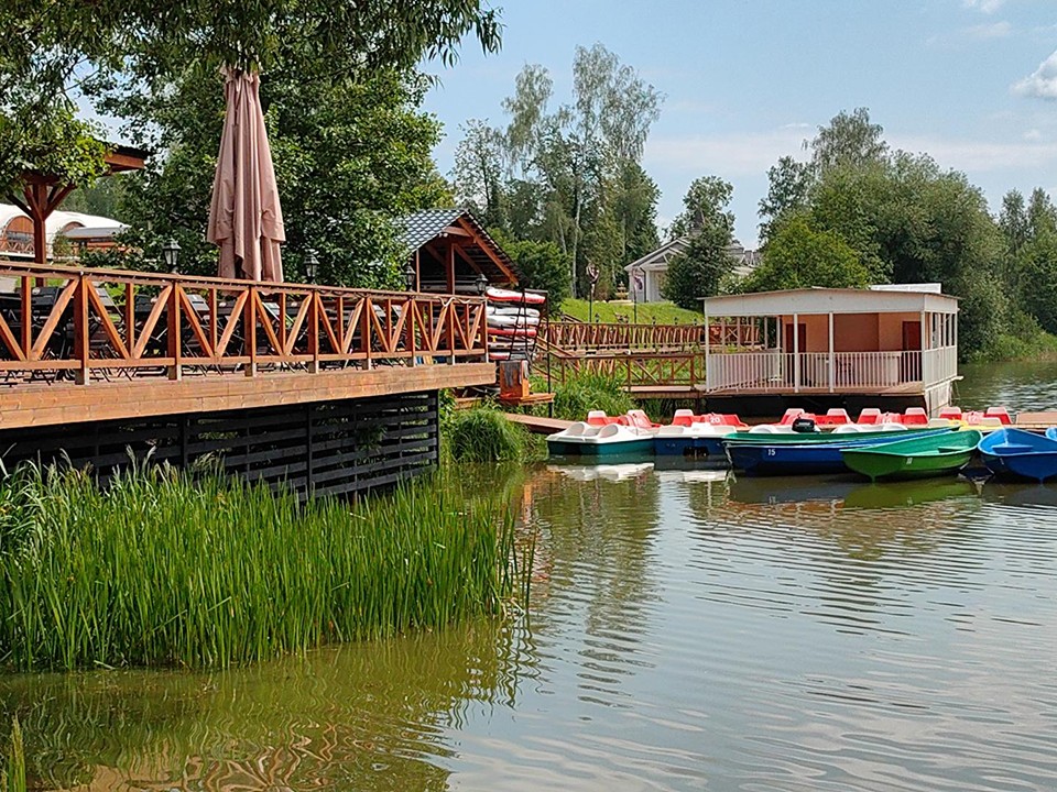 Где в Щелкове с комфортом отдохнуть у воды