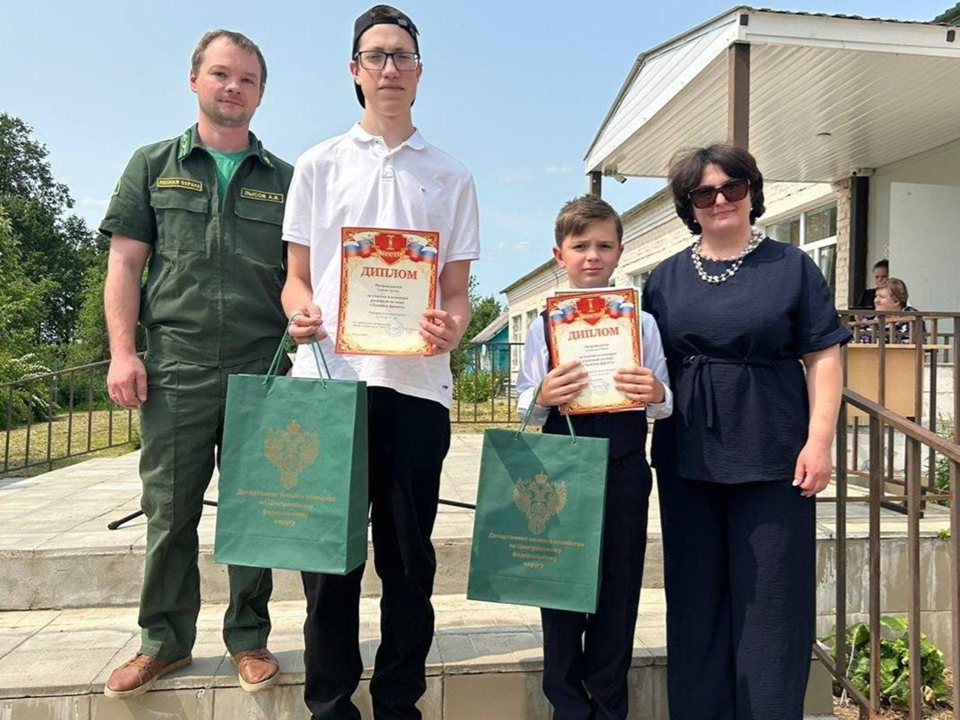 Рисунки волоколамских школьников признали лучшими на лесном конкурсе