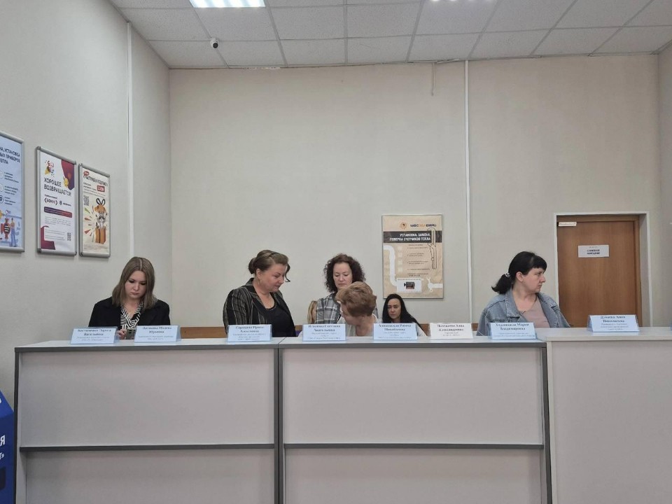 Жители округа получили подробные консультации по вопросам ЖКХ на Дне открытых дверей