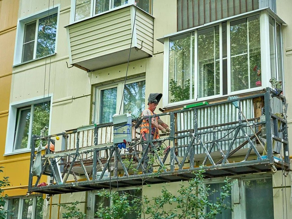 В Одинцовском округе обновят фасады 44 многоквартирных домов