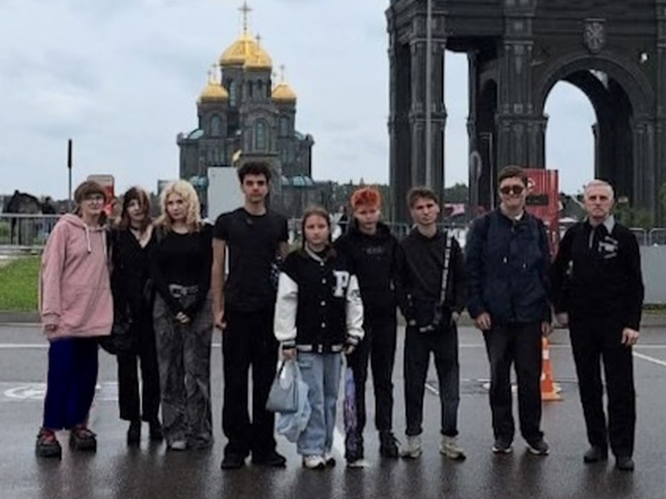 Студенты лыткаринского колледжа стали волонтерами парка «Патриот»