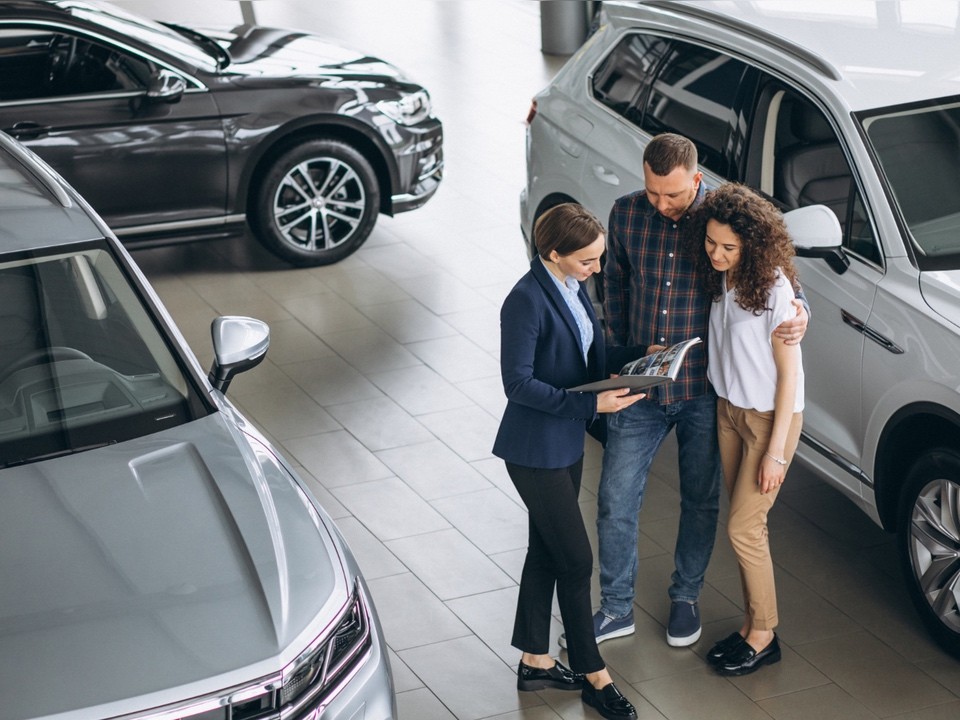 Продажи китайских автомобилей резко сократились в мае