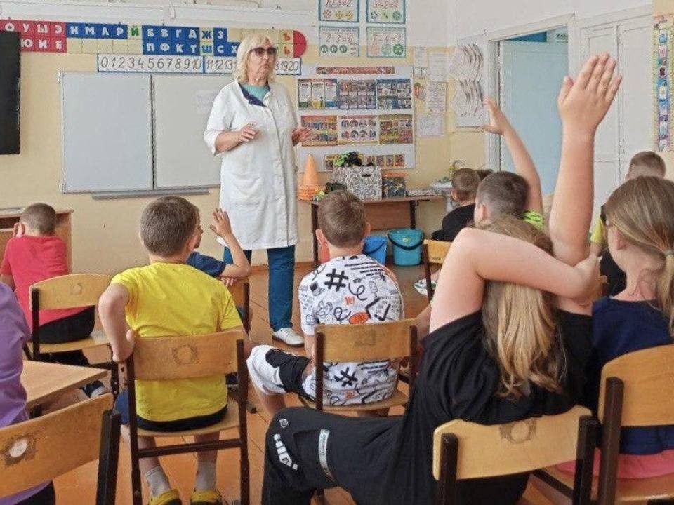Врач Луховицкой больницы рассказала детям, как избавиться от вредных привычек и зависимостей