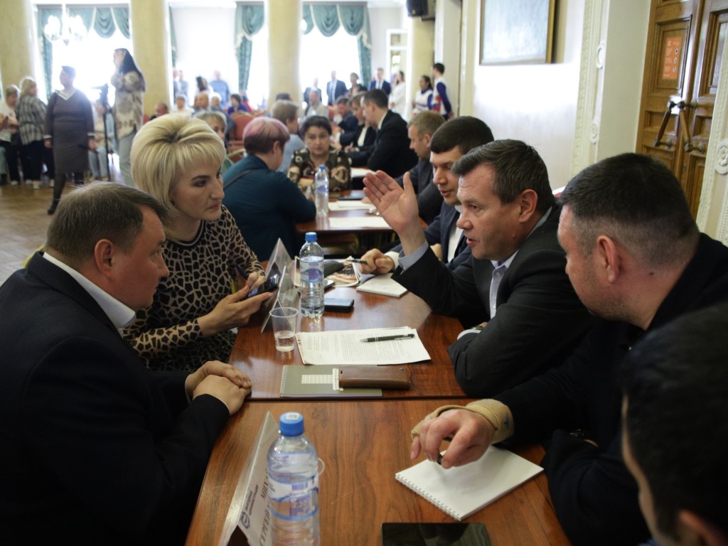 Проблемы села обсудят местные власти на встрече с жителями Федина
