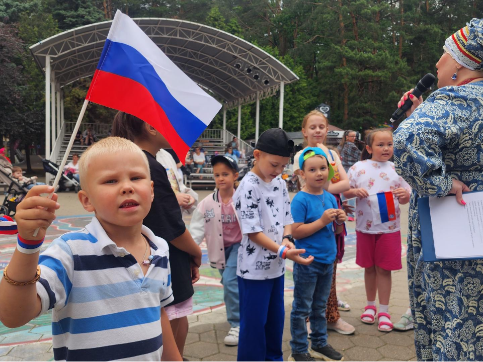«Моя страна — моя гордость»: домодедовцы отметили День России