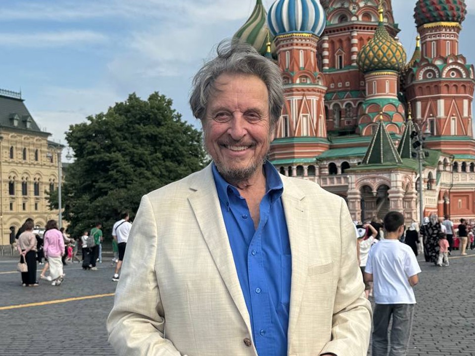 Отца Илона Маска поразили чудесные дороги в Московском регионе