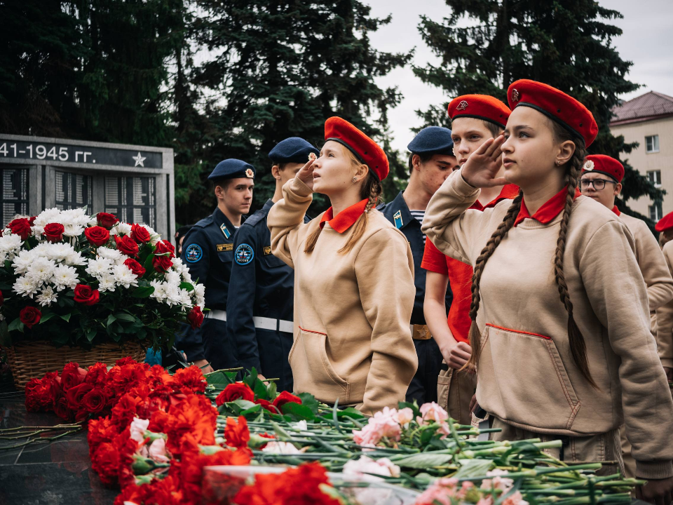 Митинг, посвященный Дню памяти и скорби прошел в Домодедово у Обелиска Славы