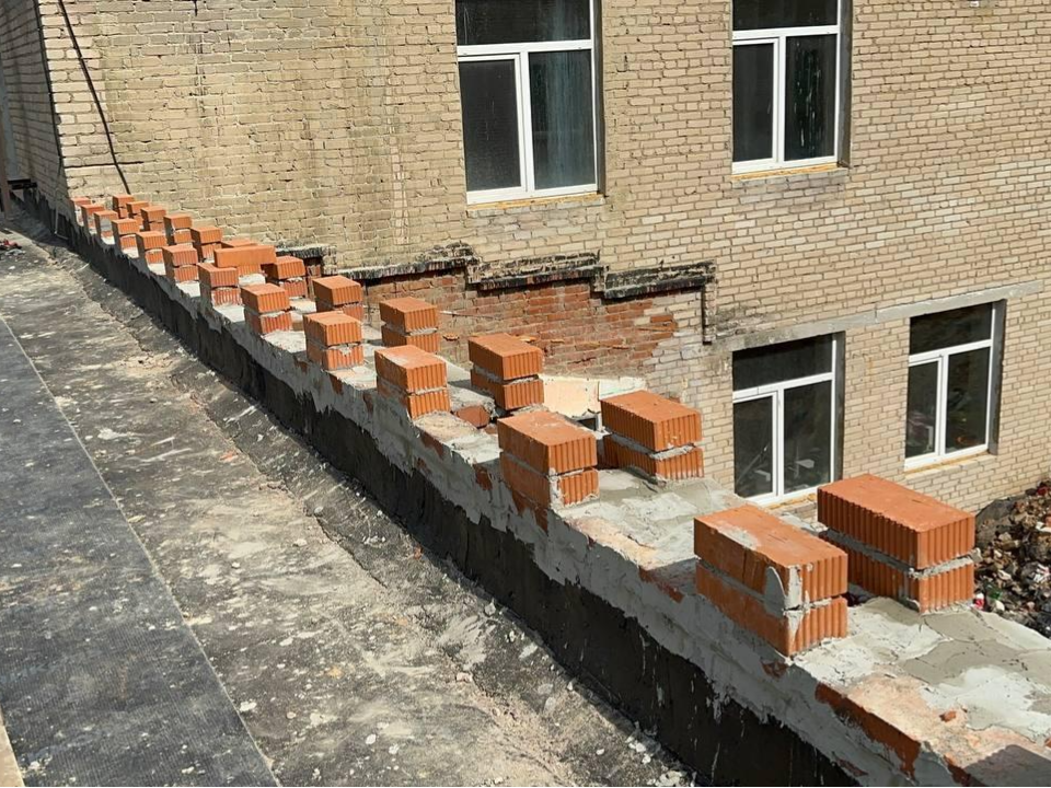 Подвал, вентиляция и гидроизоляция: что строители делают в «Белочке»