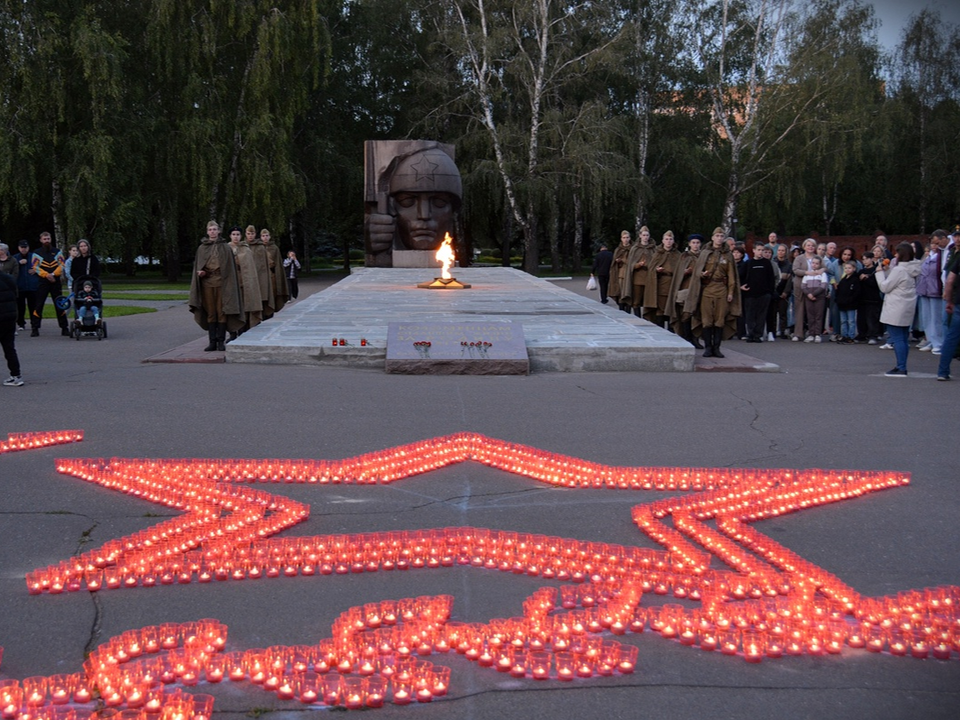 «Огненные картины войны» показали в Мемориальном парке Коломны