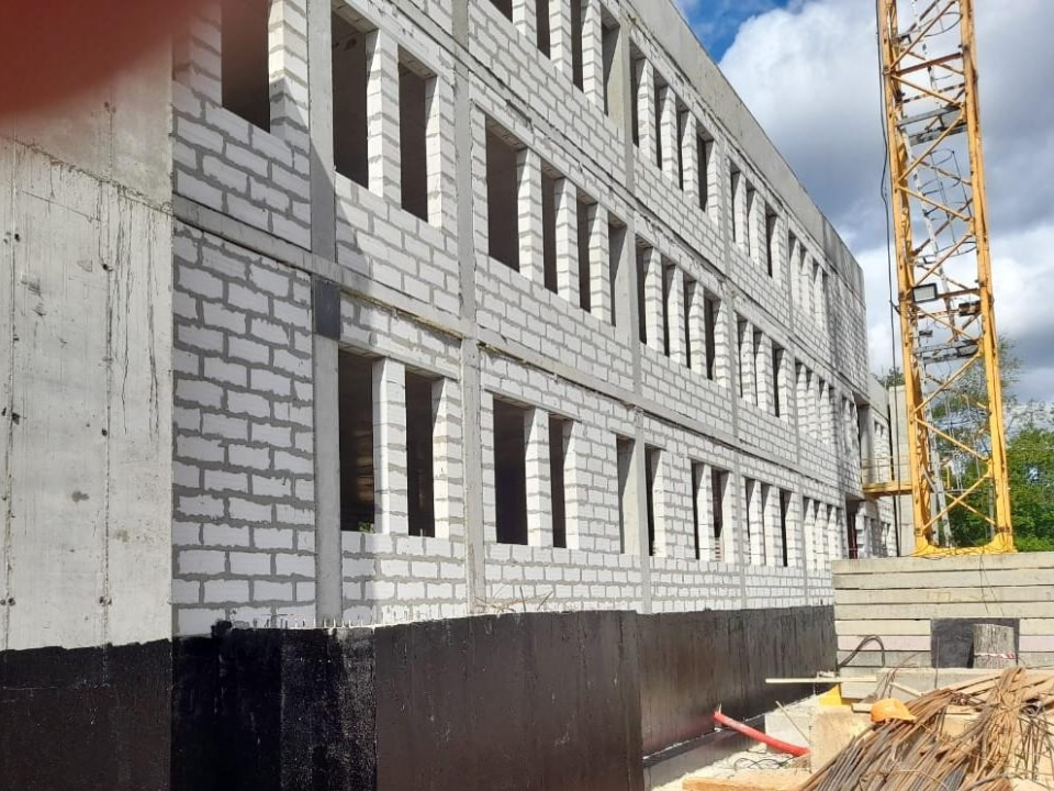 В Красногорске началась кладка стен в новой поликлинике