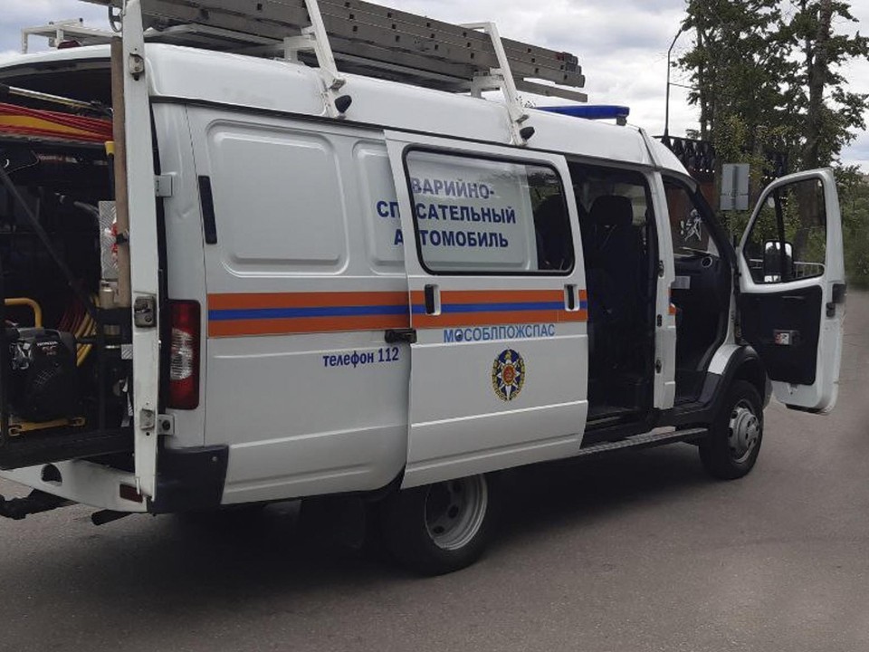 Спасатели оказали помощь пожилой женщине из Каширы, которая упала в своей квартире