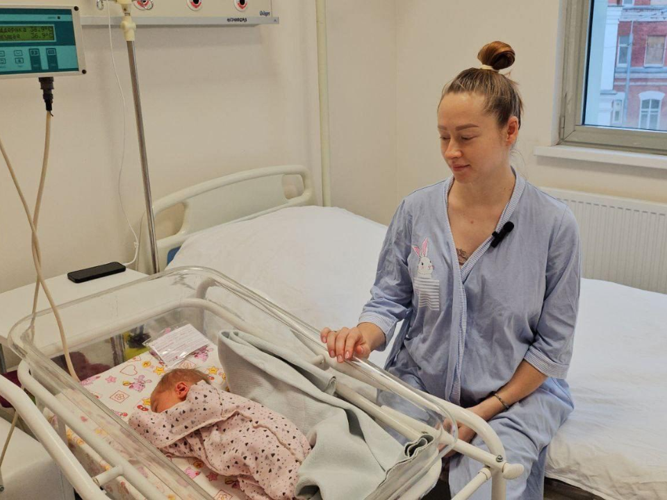 Подмосковные врачи помогли женщине с патологией родить здорового ребенка
