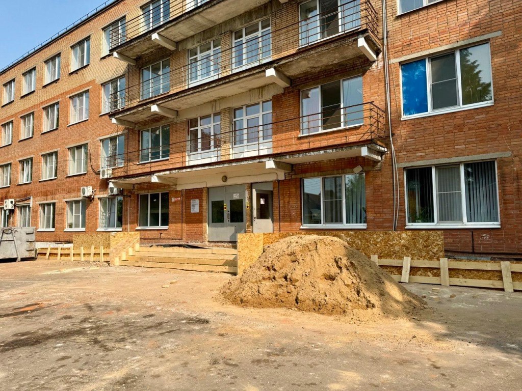 В Рузской больнице отремонтируют входную группу