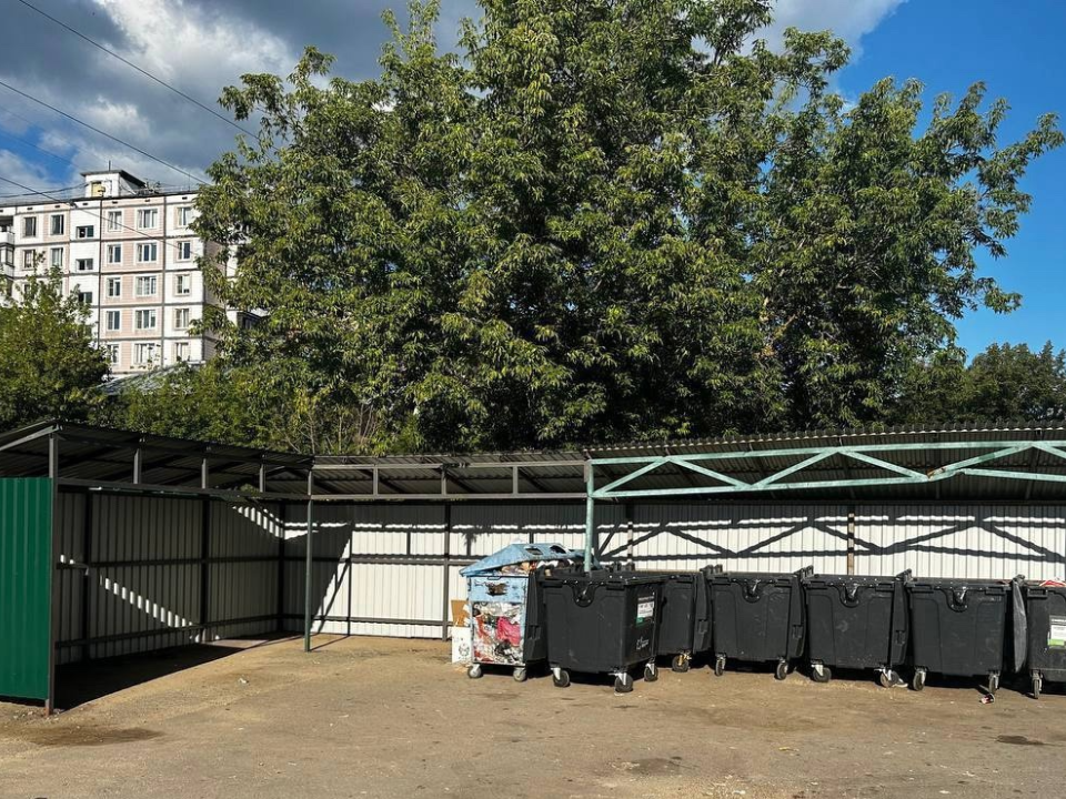 В Лобне обновят девять контейнерных площадок