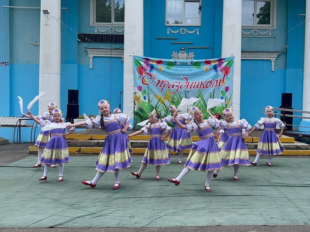 Карусели, аквагрим и творческие подарки: в Березнецове отпраздновали день села