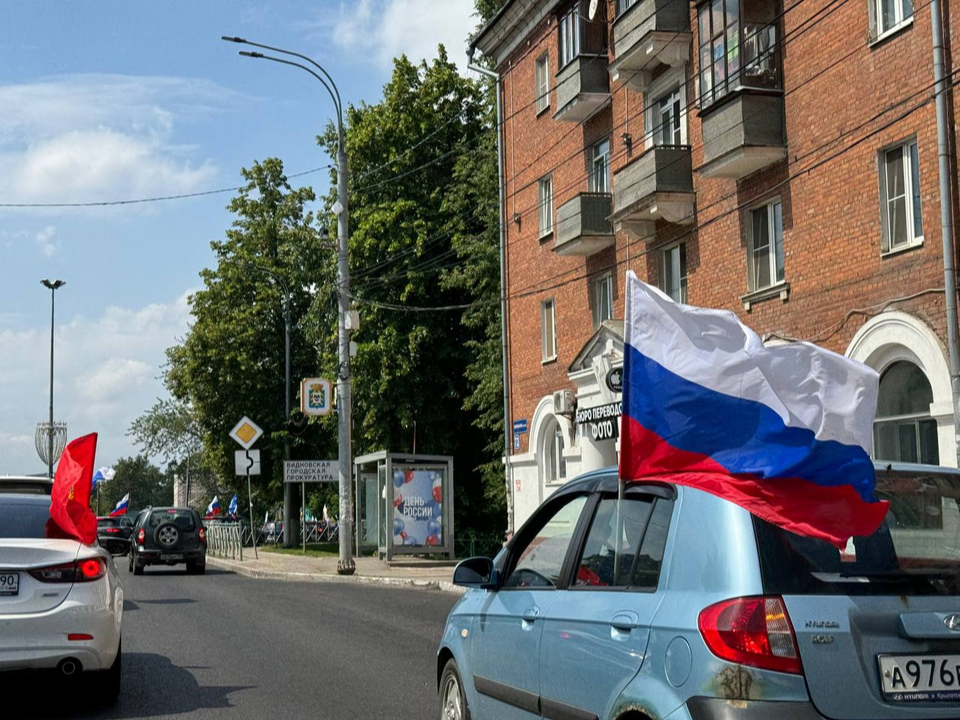 Четырехчасовой автопробег организует житель Серебряных Прудов ко Дню России