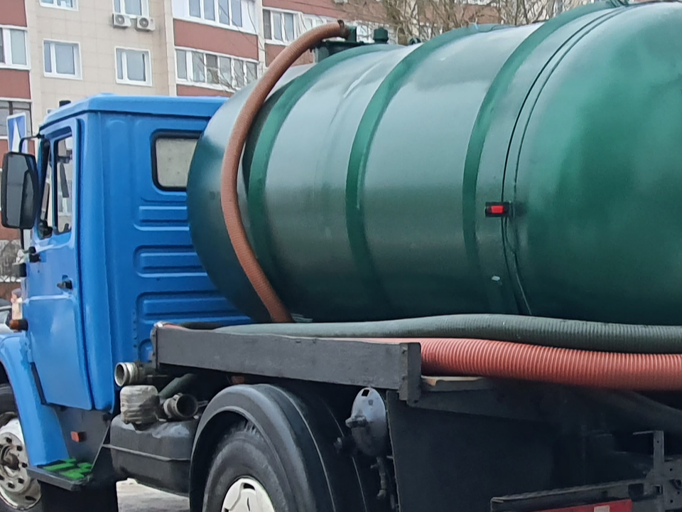 Администрация Люберец взяла на контроль биотуалетный сервис в Малаховке