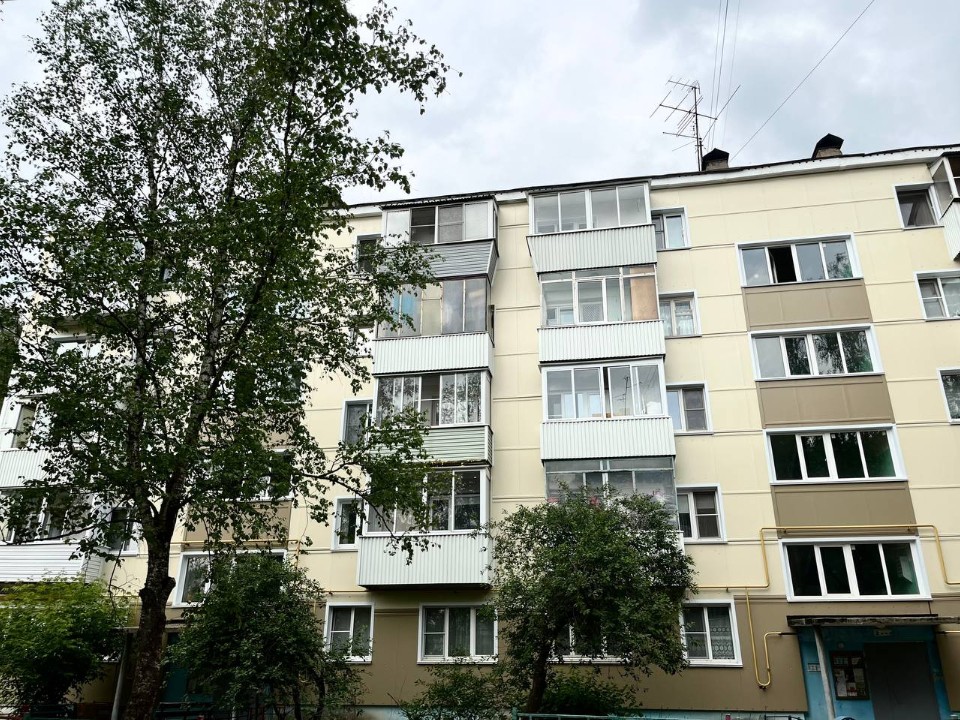 Капремонт двух домов на улице Деповской в Лобне завершат до зимы