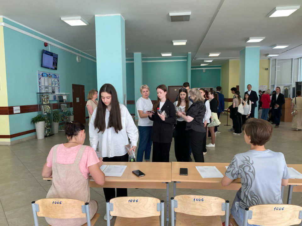 Две школы стали пунктами сдачи ЕГЭ для лобненских выпускников