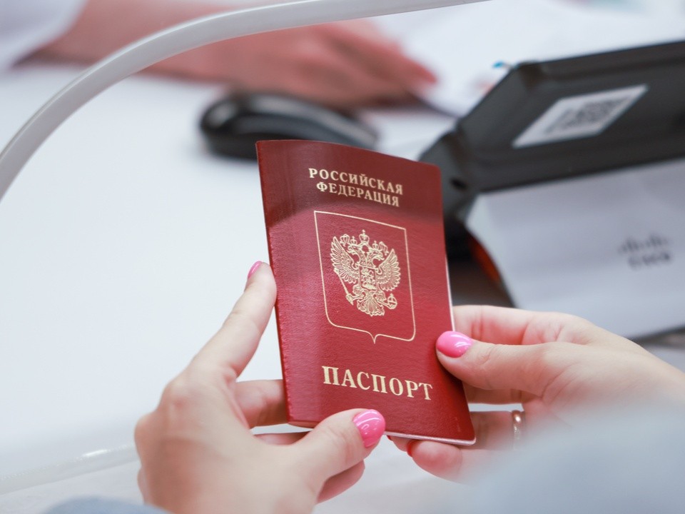 Старый загранпаспорт может сорвать поездку в Европу летом 2025 года
